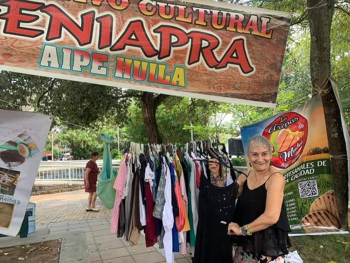 Nuestro Stand en la Feria De Emprendimiento De La Mujer en Aipe Huila!